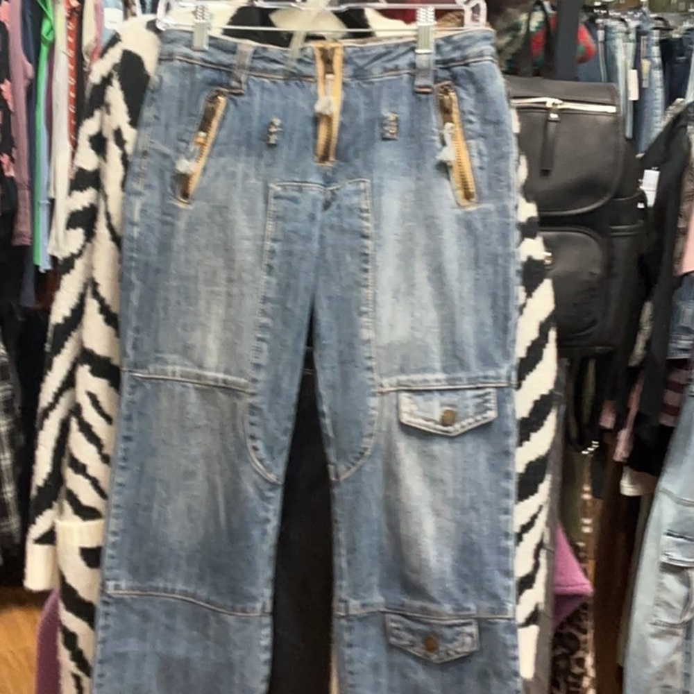 Stylish Blue Women's Jeans